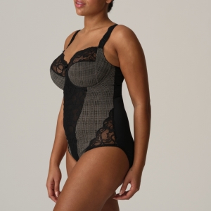 MADISON BTA BLACK TAILO